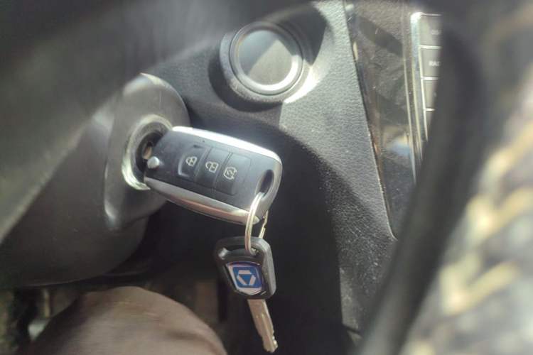 Used Dongfeng Fengon 580 2016 1.8L Manual Comfort Model Vehicle Key