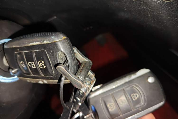 Used Dongfeng Fengon 580 2016 1.8L Manual Comfort Model Vehicle Key