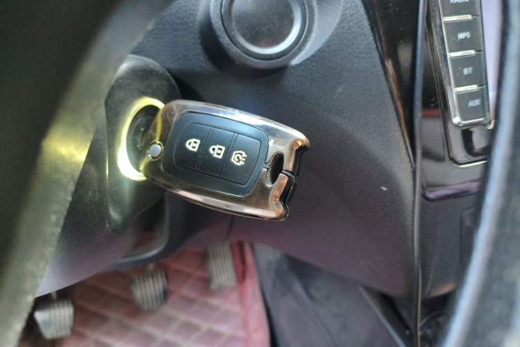 Used Dongfeng Fengon 580 2016 1.8L Manual Comfort Model Vehicle Key