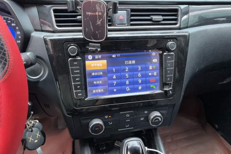 Used Dongfeng Fengon 580 2017 1.5T CVT Comfort Model Audio And AC Panel