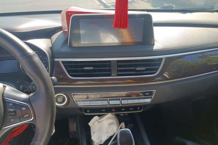 Used Dongfeng Fengon 580 2017 1.5T CVT Comfort Model Audio And AC Panel