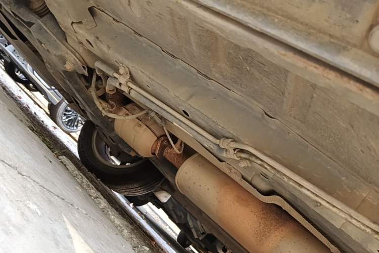 Used Dongfeng Fengon 580 2017 1.8L Manual Comfort Model Chassis Front Left