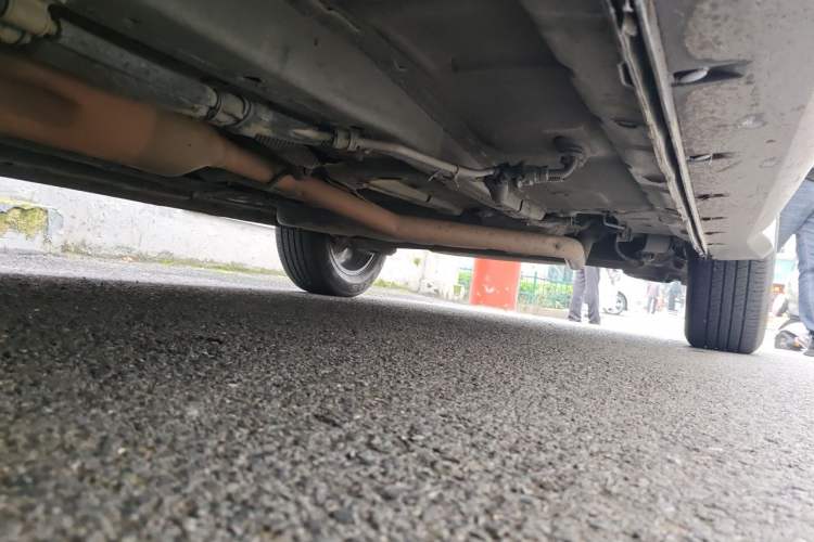 Used Dongfeng Fengon 580 2017 1.5T Manual Luxury Model Chassis Front Left