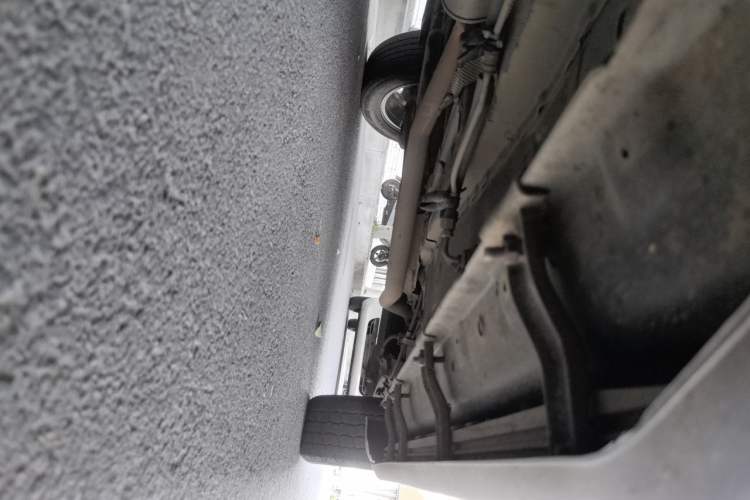 Used Dongfeng Fengon 580 2017 1.8L Manual Comfort Model Chassis Front Left