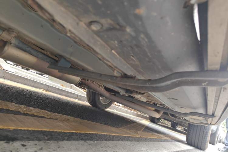 Used Dongfeng Fengon 580 2017 1.8L Manual Comfort Model Chassis Front Left