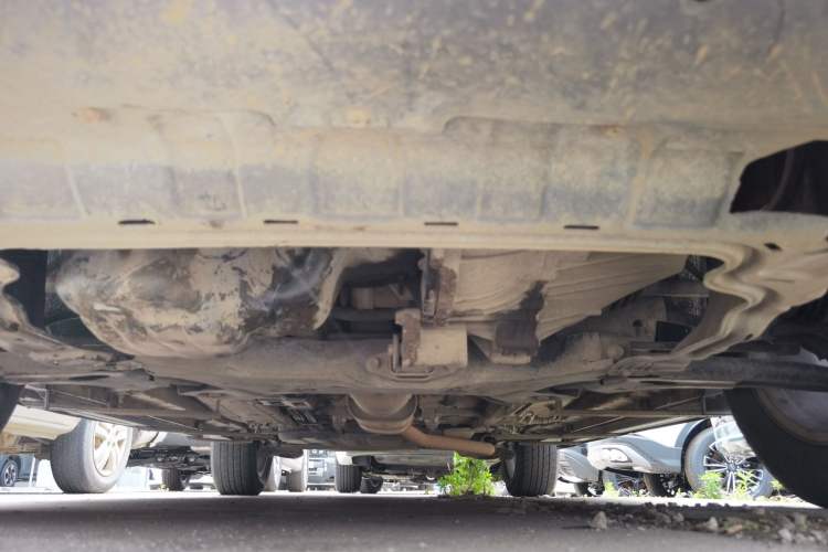 Used Dongfeng Fengon 580 2017 1.8L Manual Comfort Model Chassis Front