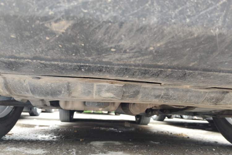 Used Dongfeng Fengon 580 2017 1.5T CVT Comfort Model Chassis Front