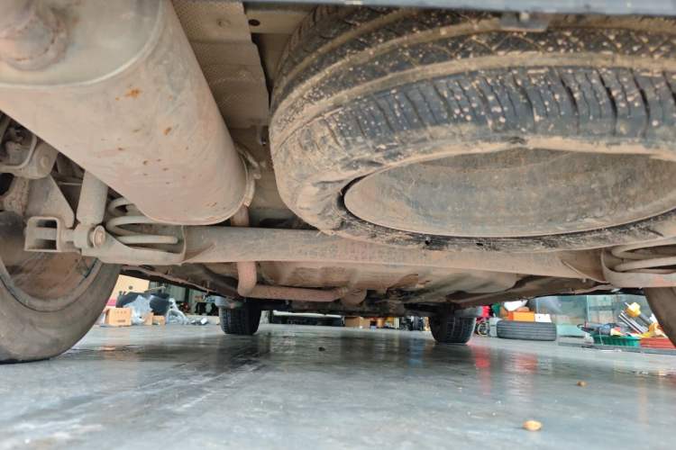 Used Dongfeng Fengon 580 2017 1.5T CVT Luxury Model Chassis Rear