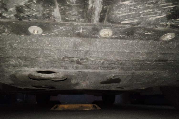Used Dongfeng Fengon 580 2017 1.5T CVT Luxury Model Chassis Rear