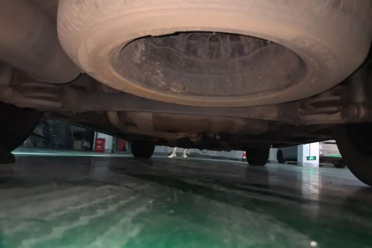 Used Dongfeng Fengon 580 2017 1.5T CVT Luxury Model Chassis Rear