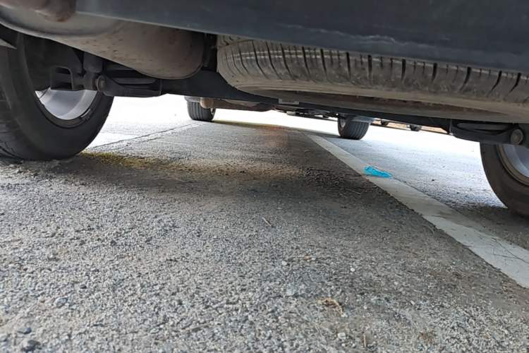 Used Dongfeng Fengon 580 2017 1.8L Manual Comfort Model Chassis Rear