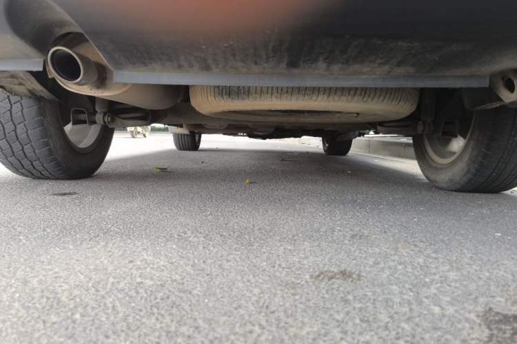 Used Dongfeng Fengon 580 2017 1.8L Manual Comfort Model Chassis Rear