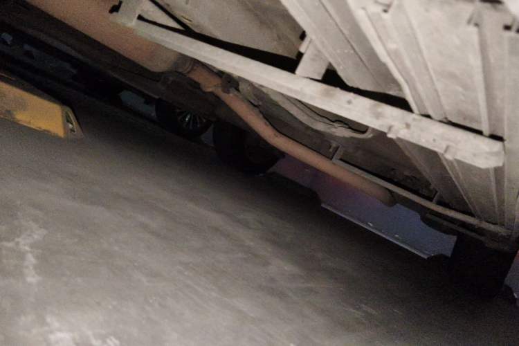 Used Dongfeng Fengon 580 2017 1.5T CVT Luxury Model Chassis Rear Right