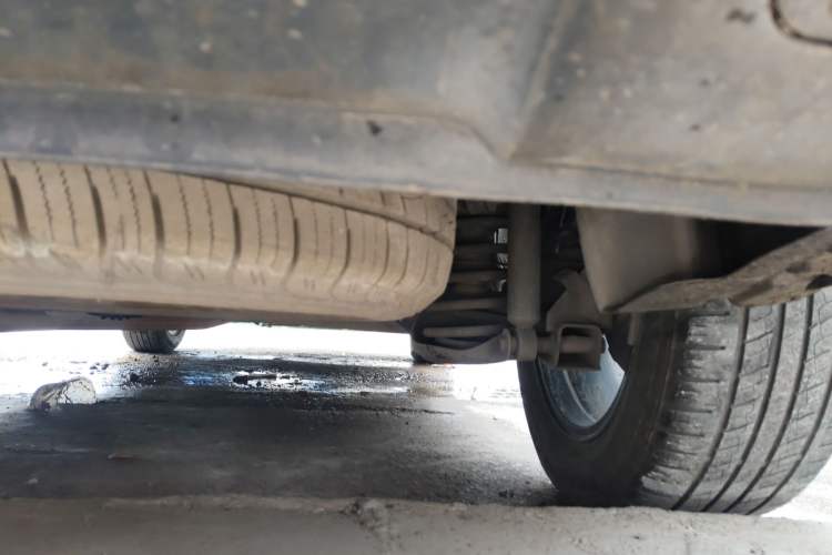 Used Dongfeng Fengon 580 2017 1.5T CVT Comfort Model Chassis Rear Right