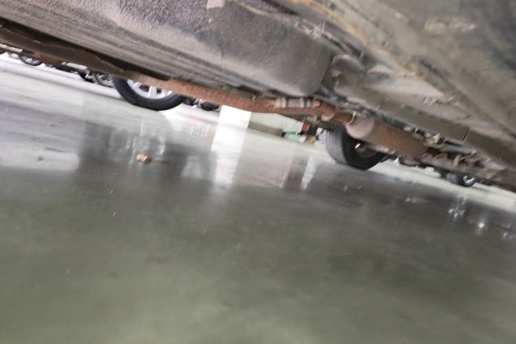 Used Dongfeng Fengon 580 2017 1.5T CVT Comfort Model Chassis Rear Right