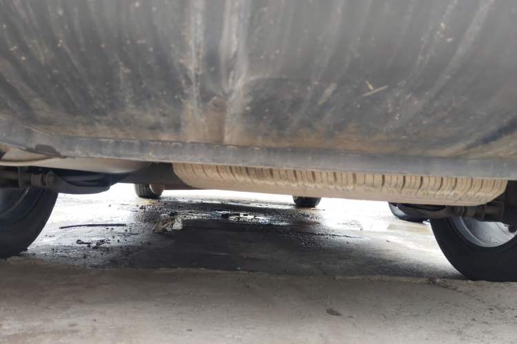 Used Dongfeng Fengon 580 2017 1.5T CVT Comfort Model Chassis Rear