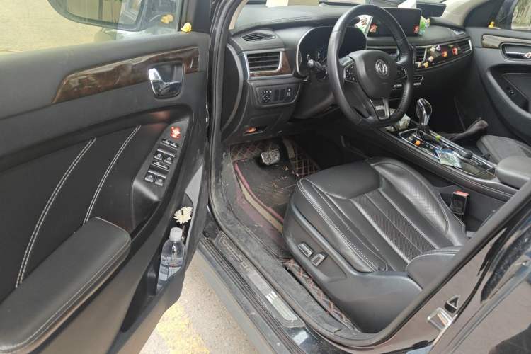 Used Dongfeng Fengon 580 2017 1.5T CVT Smart Style Model Driver Seat