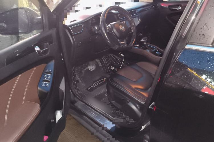 Used Dongfeng Fengon 580 2017 1.5T CVT Luxury Model Driver Seat