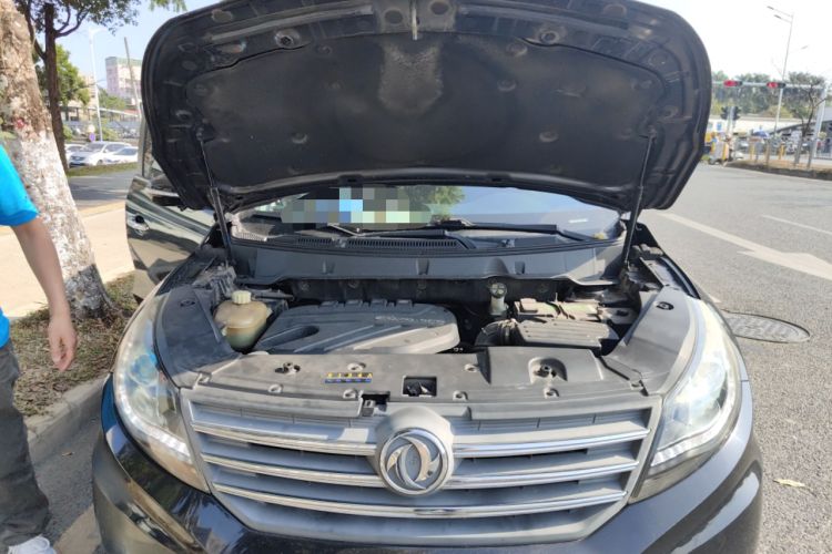 Used Dongfeng Fengon 580 2017 1.5T CVT Luxury Model Engine Bay