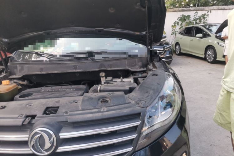 Used Dongfeng Fengon 580 2017 1.5T CVT Smart Style Model Engine Bay Left
