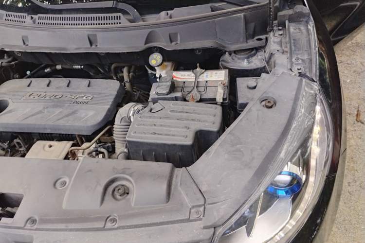 Used Dongfeng Fengon 580 2017 1.5T CVT Smart Connectivity Model Engine Bay Left