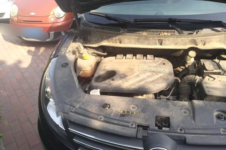 Used Dongfeng Fengon 580 2017 1.5T CVT Luxury Model Engine Bay Right