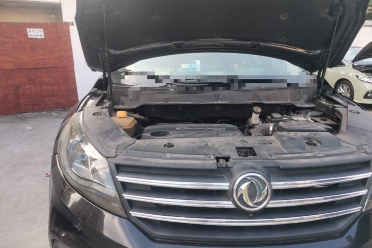 Used Dongfeng Fengon 580 2017 1.5T CVT Smart Style Model Engine Bay Right