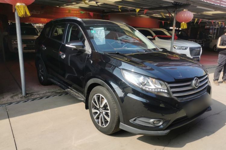 Used Dongfeng Fengon 580 2017 1.5T Manual Luxury Model Exterior 1