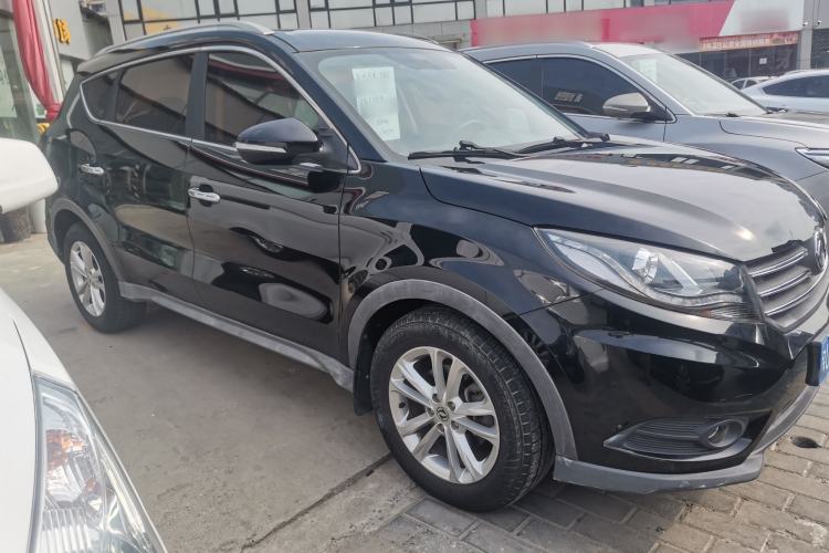 Used Dongfeng Fengon 580 2017 1.8L Manual Comfort Model Exterior 3