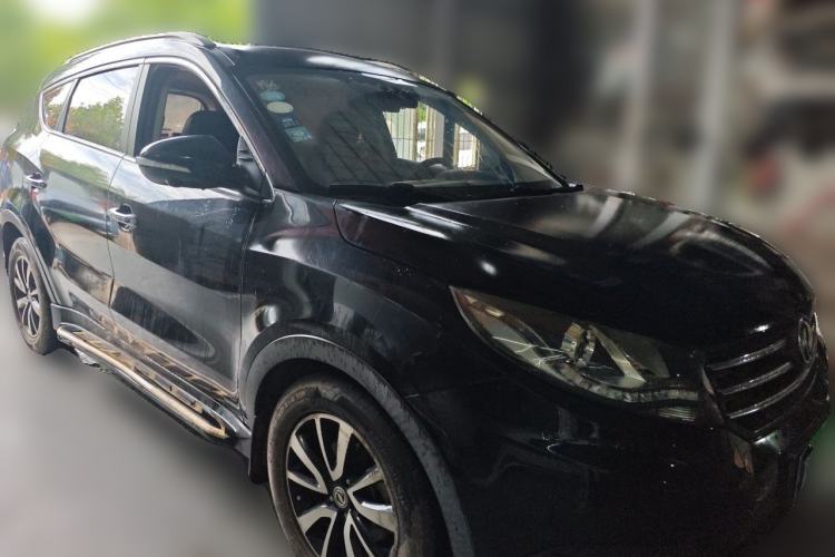 Used Dongfeng Fengon 580 2017 1.5T CVT Luxury Model Front Right 45 Deg