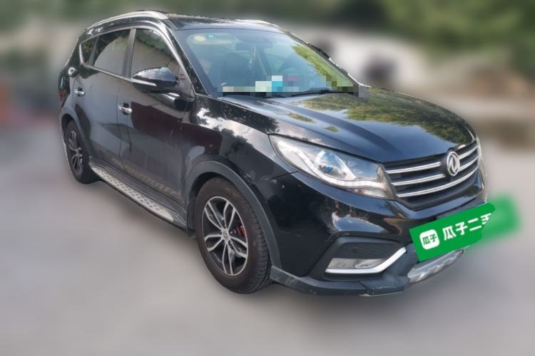Used Dongfeng Fengon 580 2017 1.5T CVT Smart Style Model Front Right 45 Deg