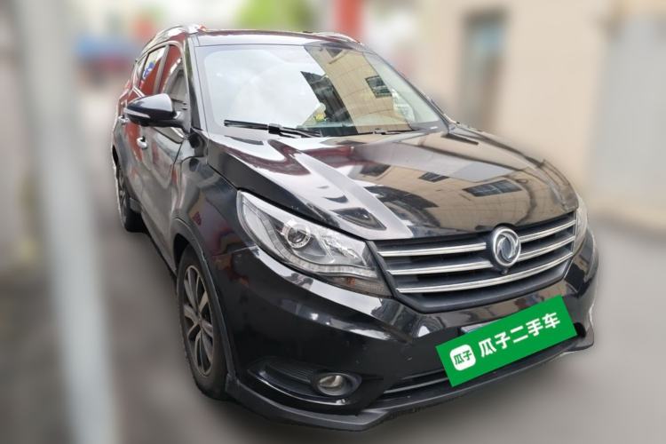 Used Dongfeng Fengon 580 2017 1.5T Manual Luxury Model Front Right 45 Deg