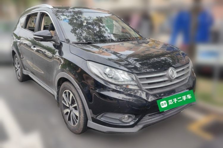 Used Dongfeng Fengon 580 2017 1.5T Manual Luxury Model Front Right 45 Deg