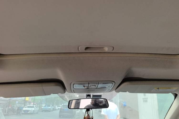 Used Dongfeng Fengon 580 2017 1.5T CVT Comfort Model Headliner