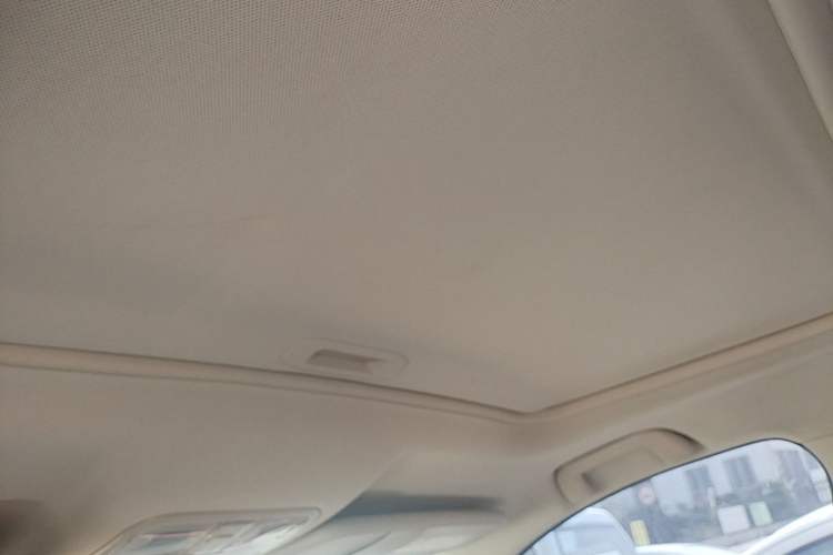 Used Dongfeng Fengon 580 2017 1.8L Manual Comfort Model Headliner