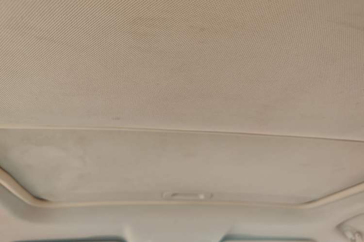 Used Dongfeng Fengon 580 2017 1.8L Manual Comfort Model Headliner