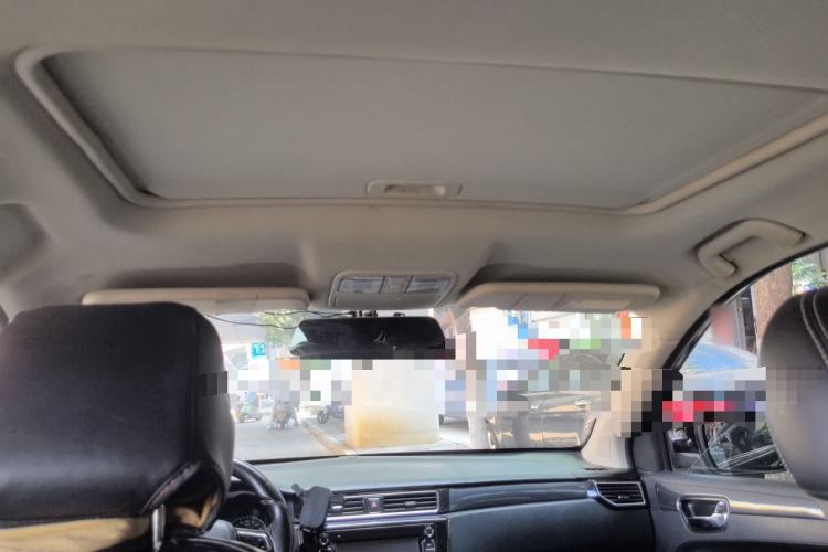 Used Dongfeng Fengon 580 2017 1.8L Manual Comfort Model Headliner