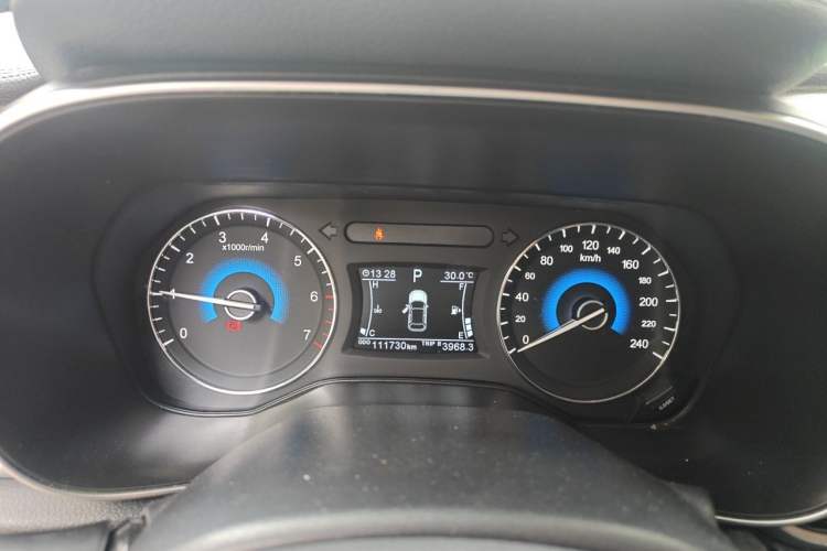 Used Dongfeng Fengon 580 2017 1.5T CVT Smart Style Model Instrument Cluster