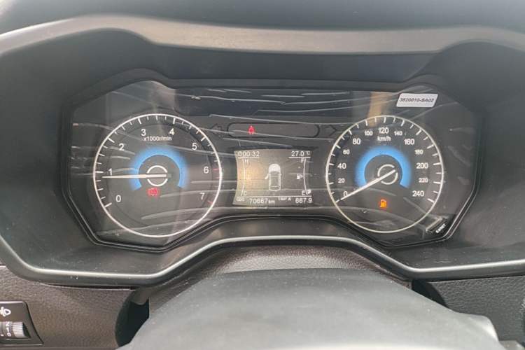 Used Dongfeng Fengon 580 2017 1.5T Manual Luxury Model Instrument Cluster