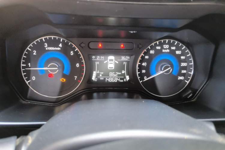 Used Dongfeng Fengon 580 2017 1.8L Manual Comfort Model Instrument Cluster