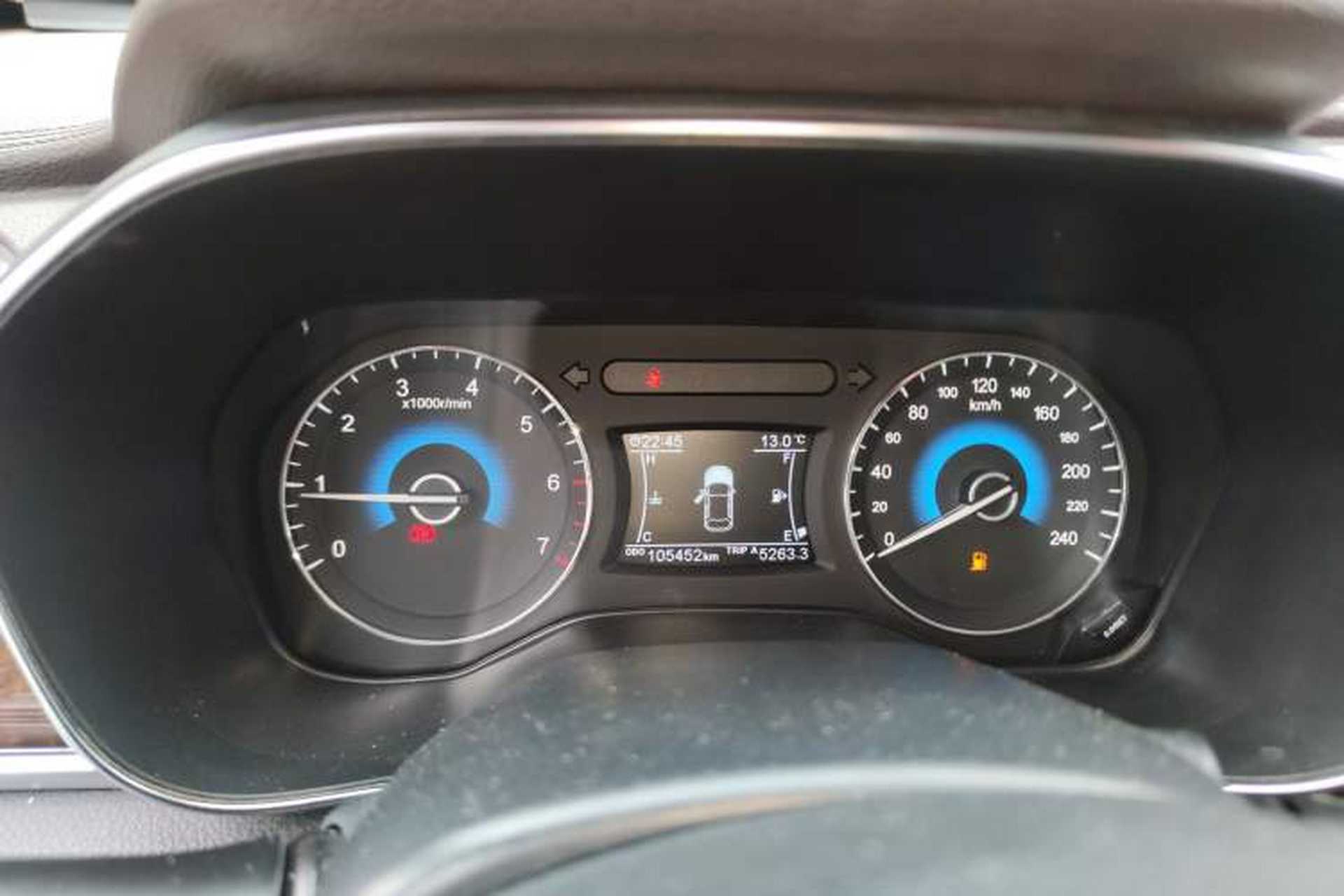 Used Dongfeng Fengon 580 2017 1.5T Manual Luxury Model Instrument Cluster