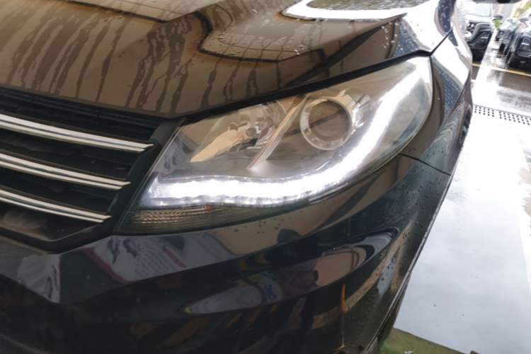 Used Dongfeng Fengon 580 2017 Revised Version 1.5T CVT Luxury Edition Left Front Headlight