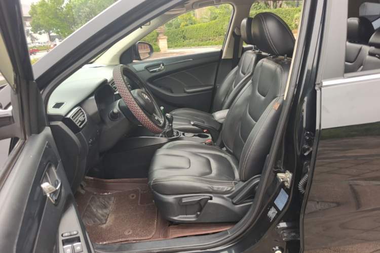 Used Dongfeng Fengon 580 2017 1.8L Manual Comfort Model Left Front Seat