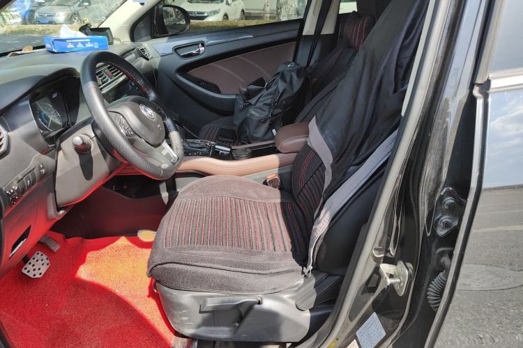 Used Dongfeng Fengon 580 2017 1.5T CVT Luxury Model Left Front Seat