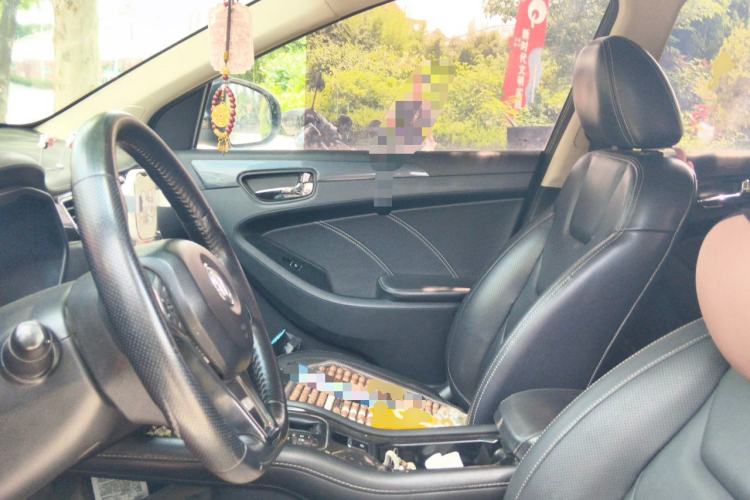 Used Dongfeng Fengon 580 2017 1.5T CVT Luxury Model Left Front Seat