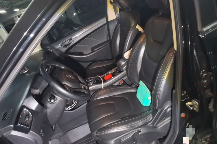 Used Dongfeng Fengon 580 2017 1.5T CVT Luxury Model Left Front Seat