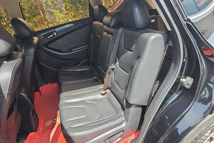 Used Dongfeng Fengon 580 2017 1.8L Manual Comfort Model Left Rear Seat