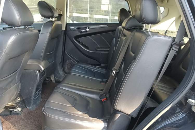 Used Dongfeng Fengon 580 2017 1.8L Manual Comfort Model Left Rear Seat