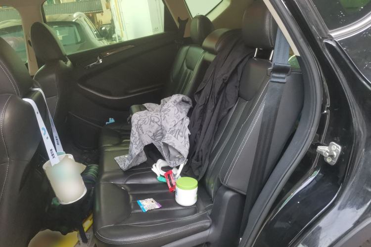 Used Dongfeng Fengon 580 2017 1.5T CVT Smart Style Model Left Rear Seat