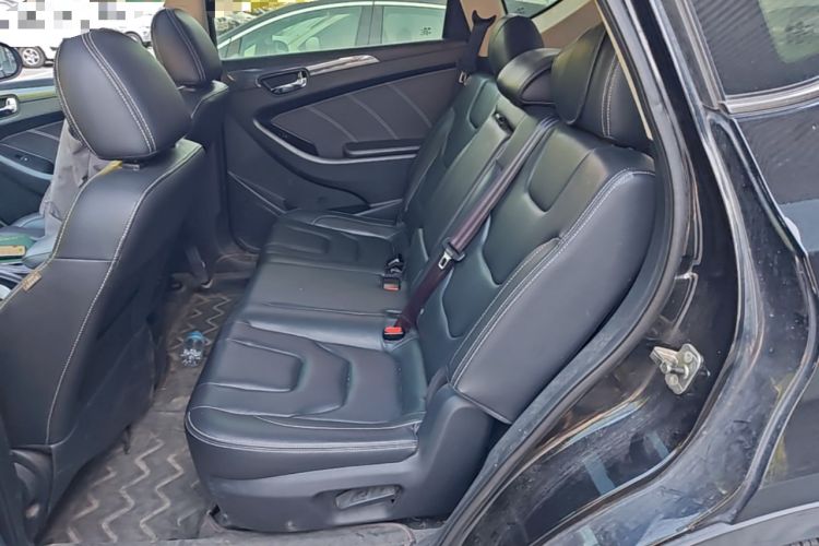 Used Dongfeng Fengon 580 2017 1.8L Manual Comfort Model Left Rear Seat